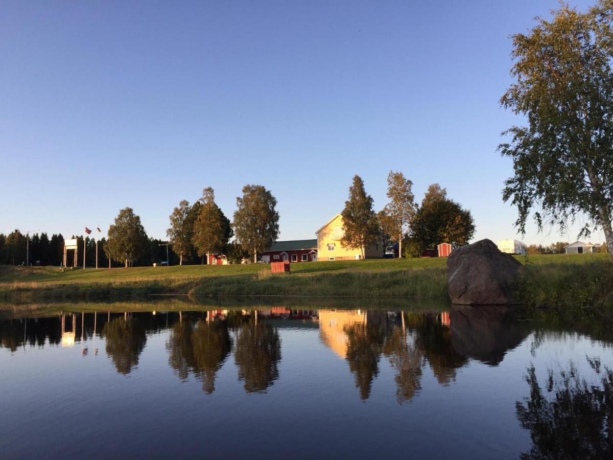 Sangis Motell Och Camping Exterior foto