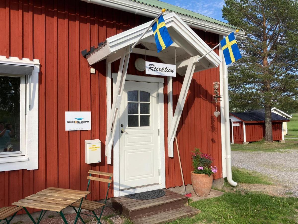 Sangis Motell Och Camping Exterior foto