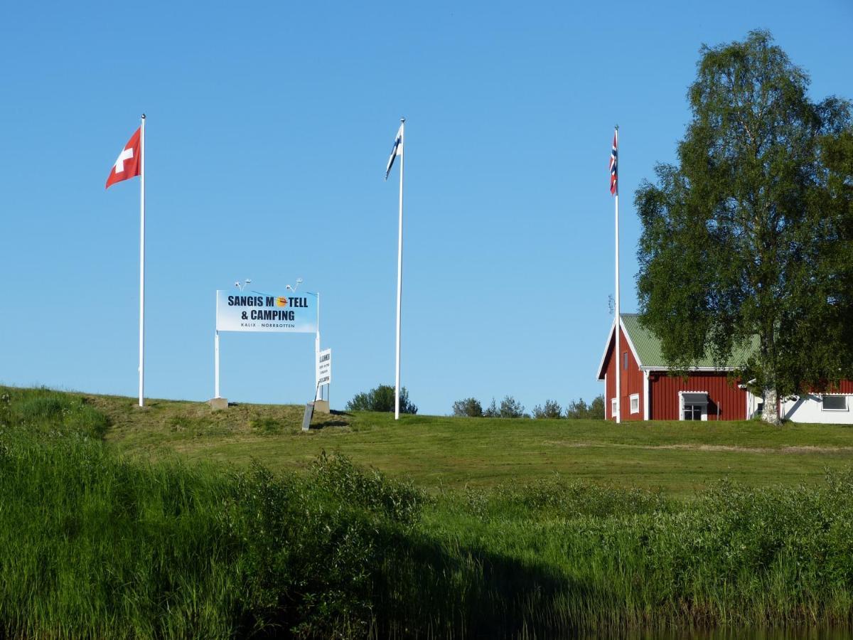 Sangis Motell Och Camping Exterior foto